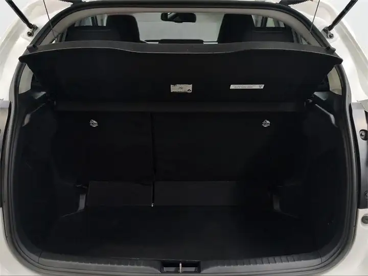 Toyota Yaris 1.5 S-Edition 2023, foto 10