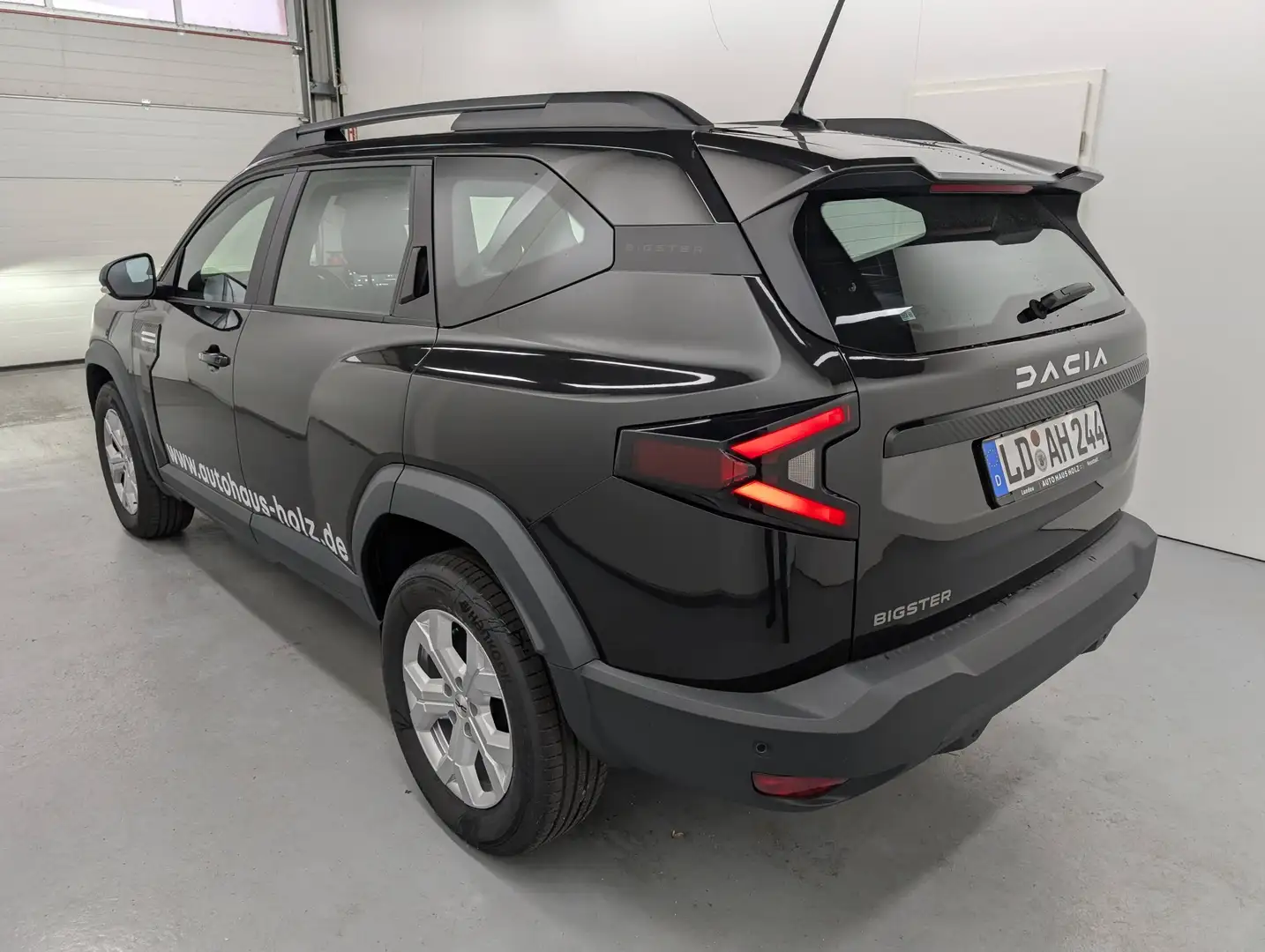 Dacia Bigster Essential TCe 140 Klimaanlage Schwarz - 2