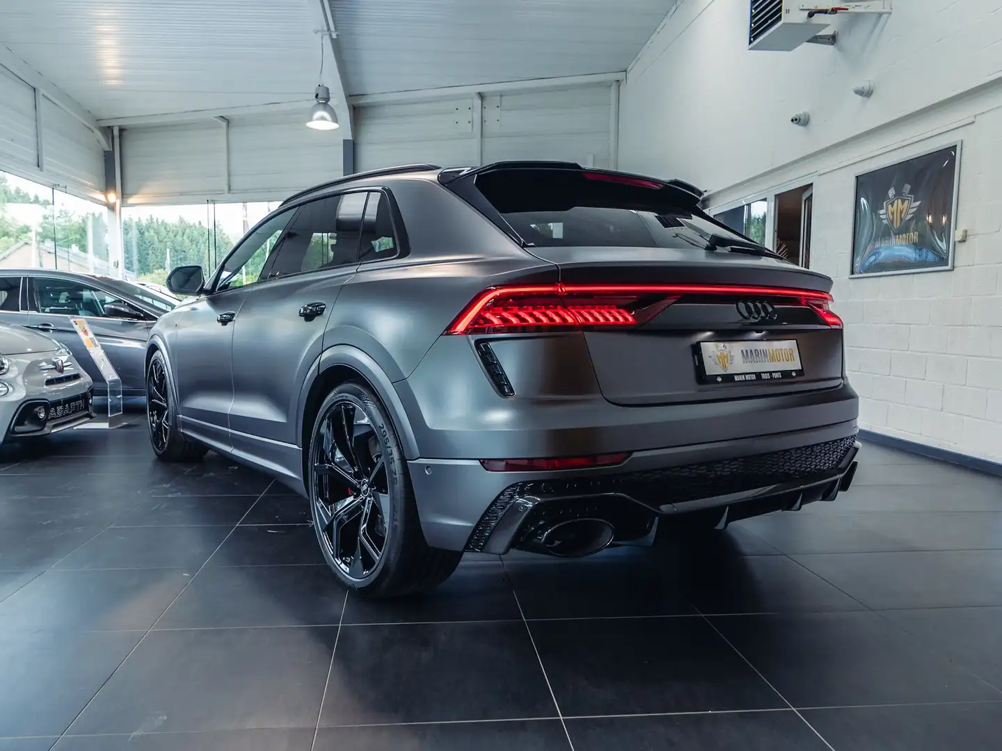 Audi RS Q8 Noir - 2