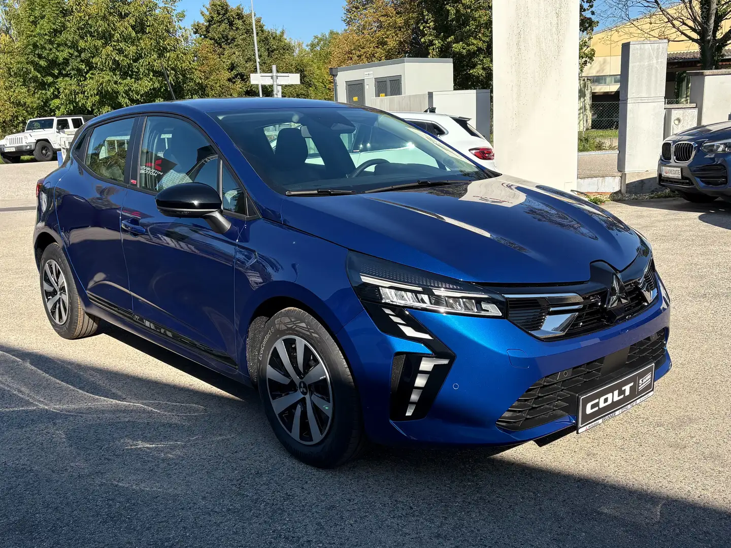 Mitsubishi Colt 1,0 MPI-T Invite "YUKI" Blau - 1