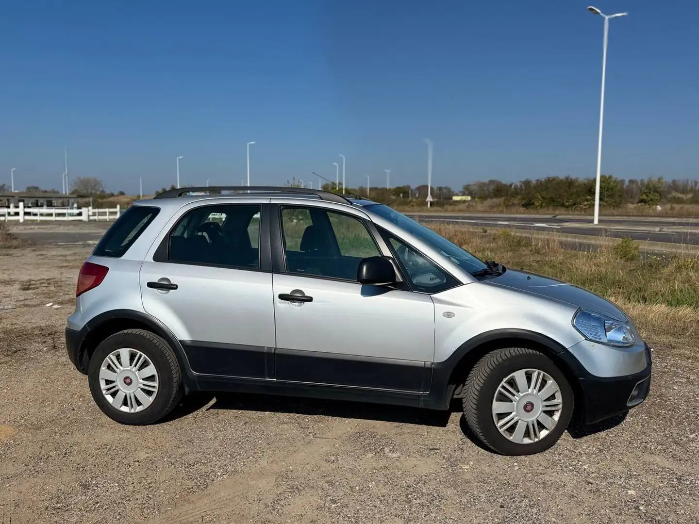Fiat Sedici SEDICI 2.0 MULTIJET 135 CH 4X4 EMOTION Gris - 2