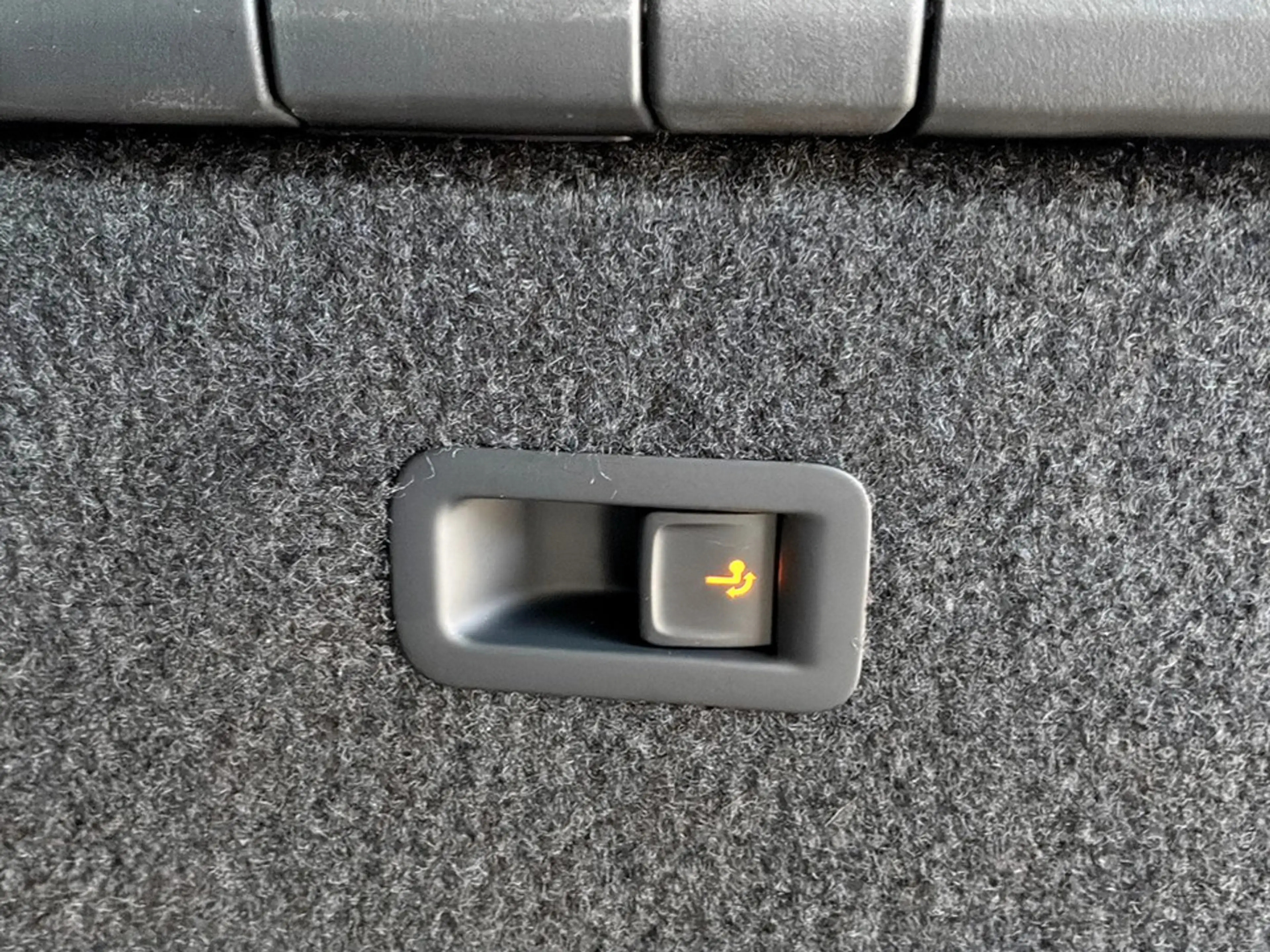Skoda Peaq Sportline 90x — photo 15