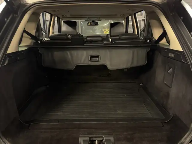 Land Rover Range Rover Sport view 28