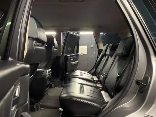 Land Rover Range Rover Sport view 29