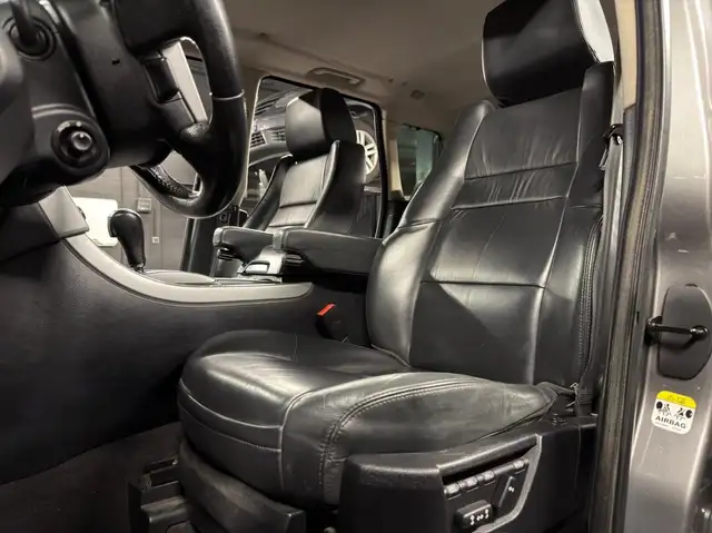 Land Rover Range Rover Sport view 13