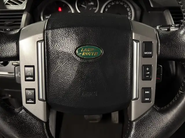 Land Rover Range Rover Sport view 19