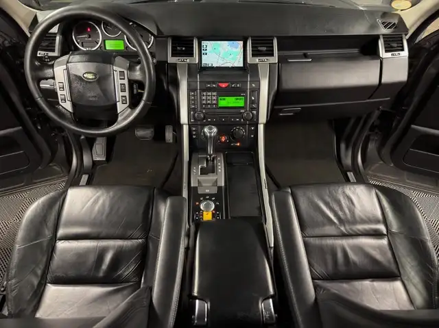 Land Rover Range Rover Sport view 17