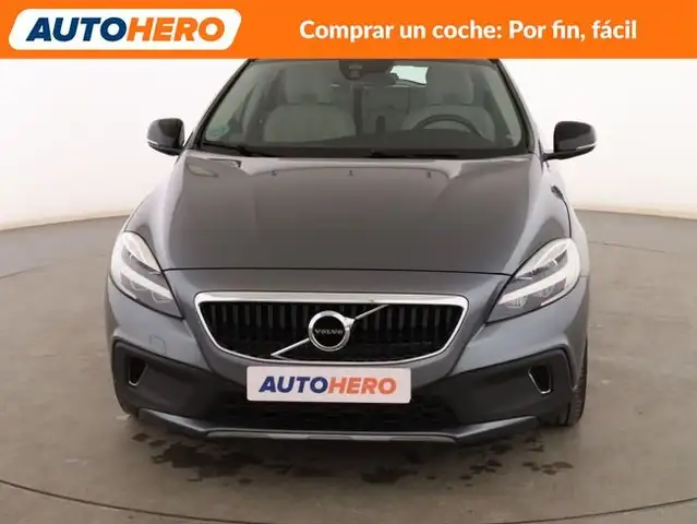 Volvo V40 view 9