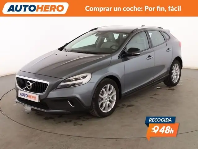 Volvo V40 main image