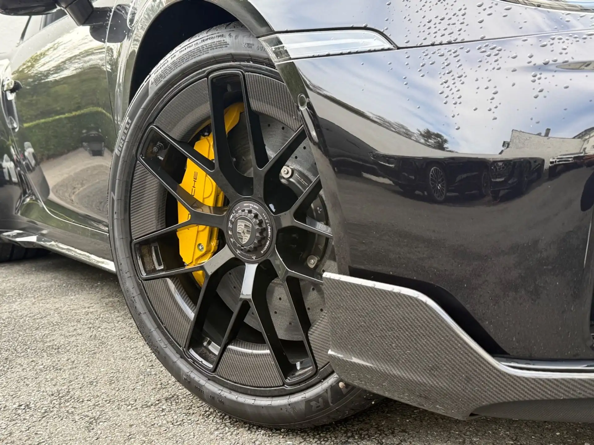 포르쉐 911 Turbo S Coupe 2026 검정 사진 2