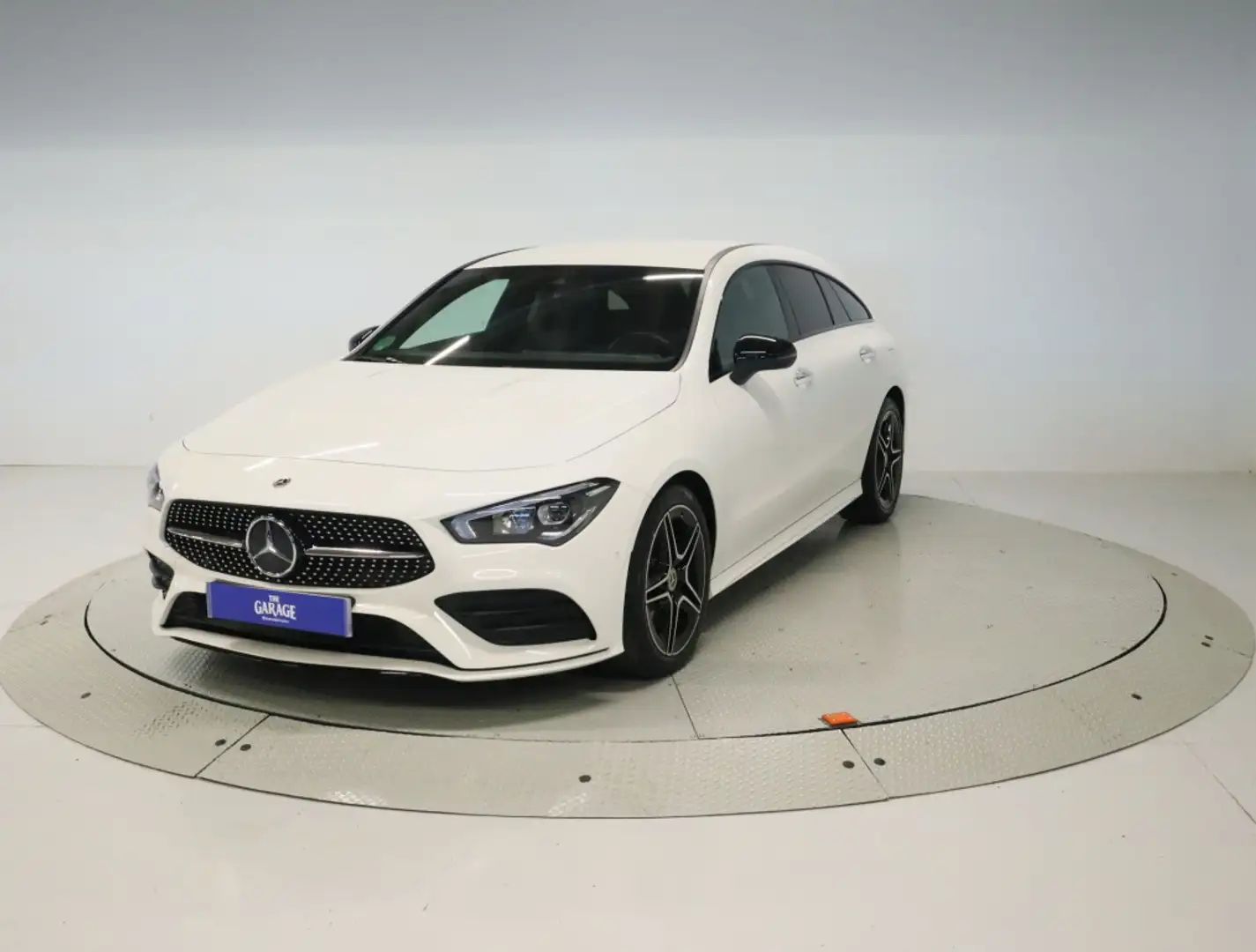 Mercedes-Benz CLA 220 D DCT SHOOTING BRAKE 190 5P Blanc - 1