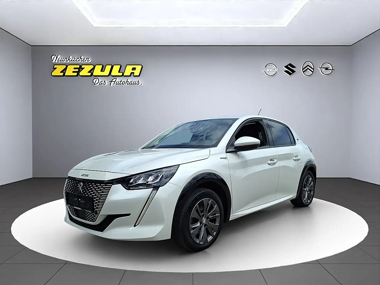 Peugeot e-208 50kWh Allure Pack Weiß - 1