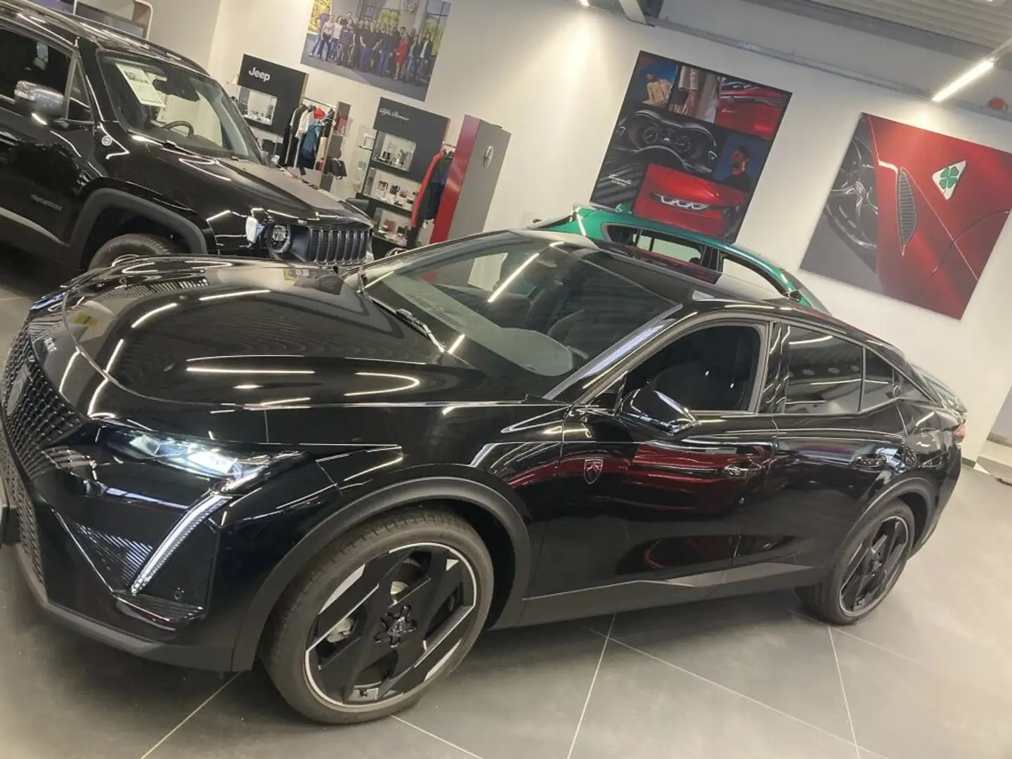Peugeot 408 PHEV 225 e-EAT8 GT Schwarz - 2