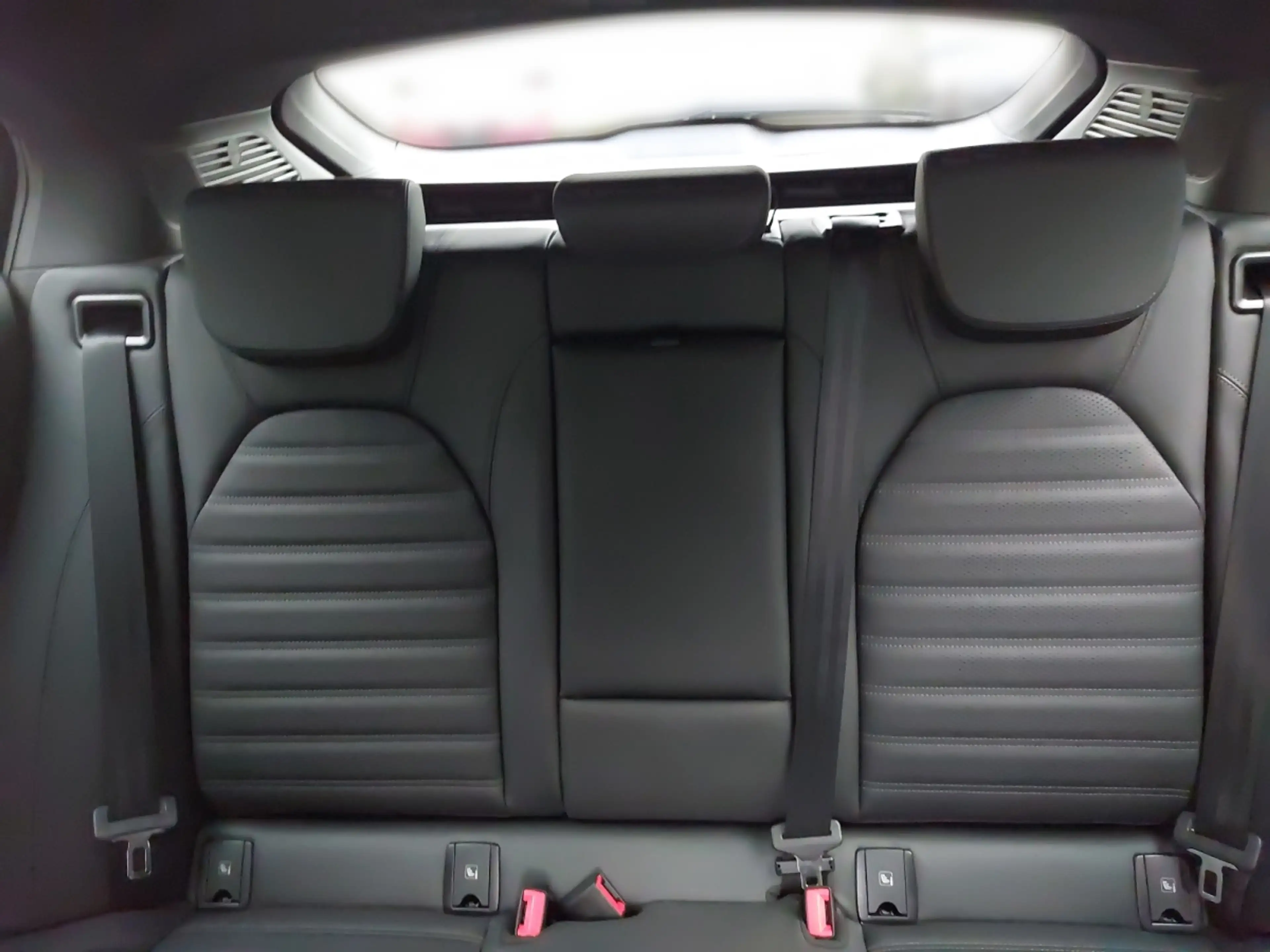 Alfa Romeo Stelvio Veloce Q4 210 PS — photo 11