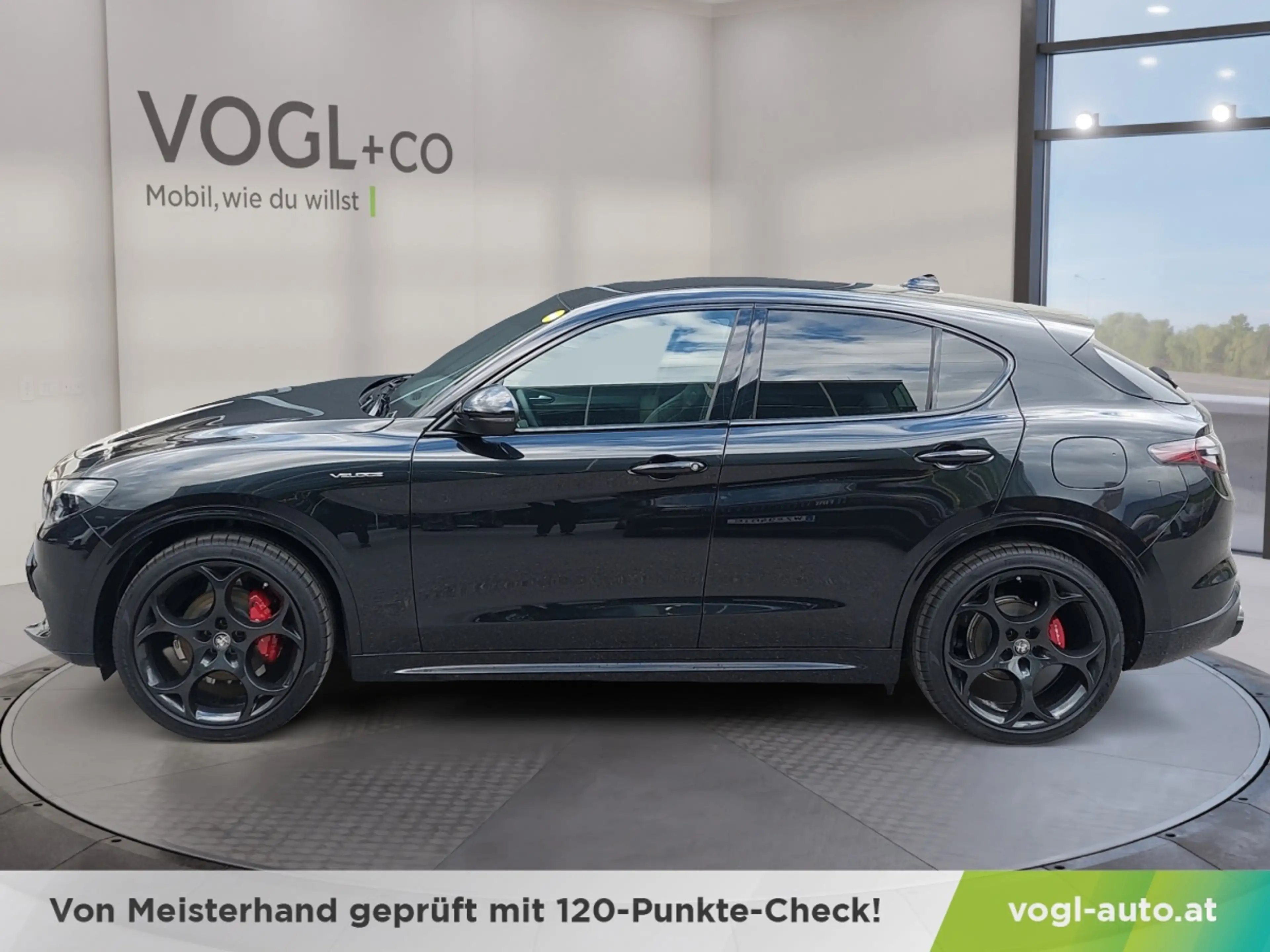 Alfa Romeo Stelvio Veloce Q4 210 PS — photo 2