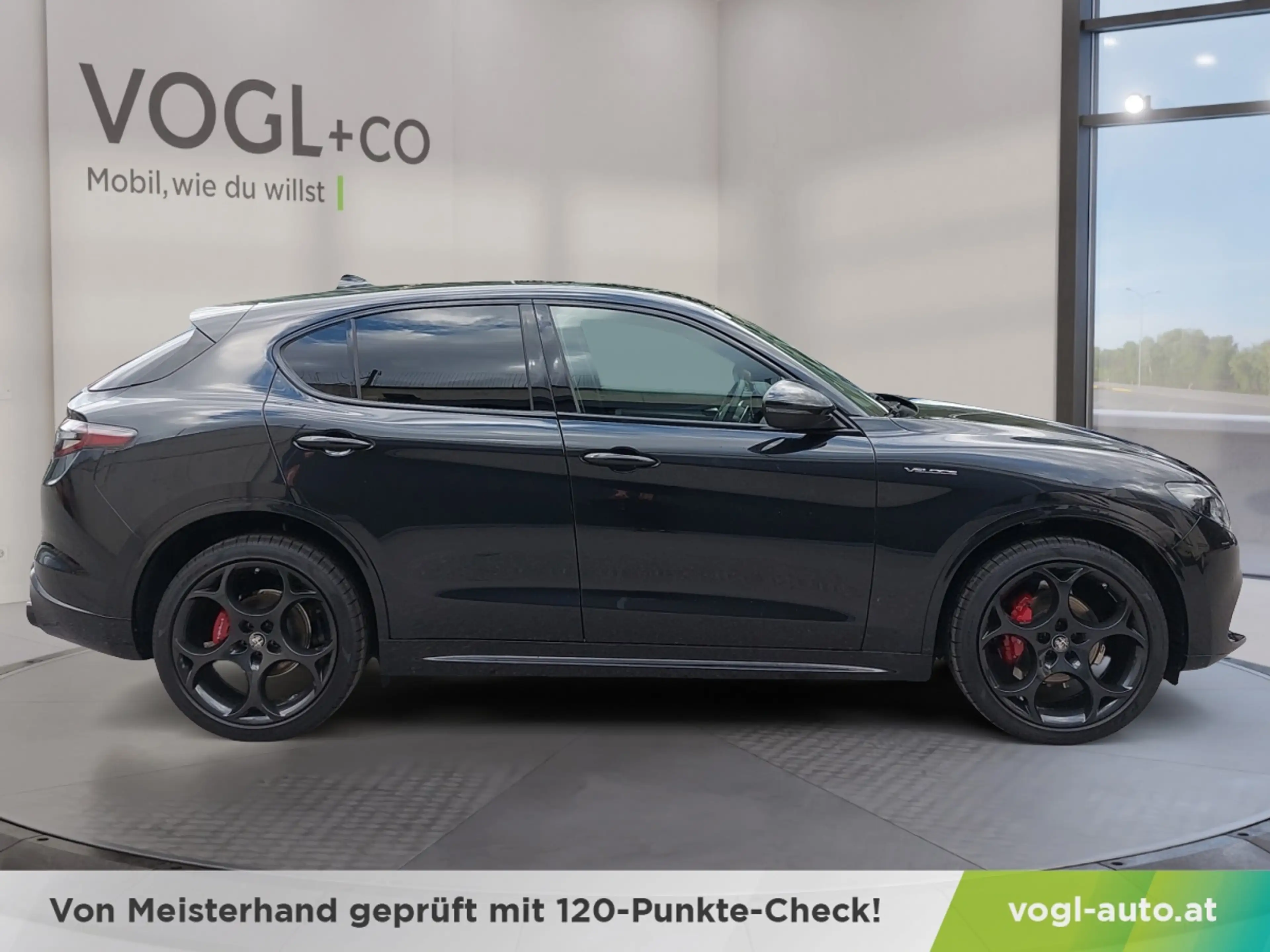 Alfa Romeo Stelvio Veloce Q4 210 PS — photo 8