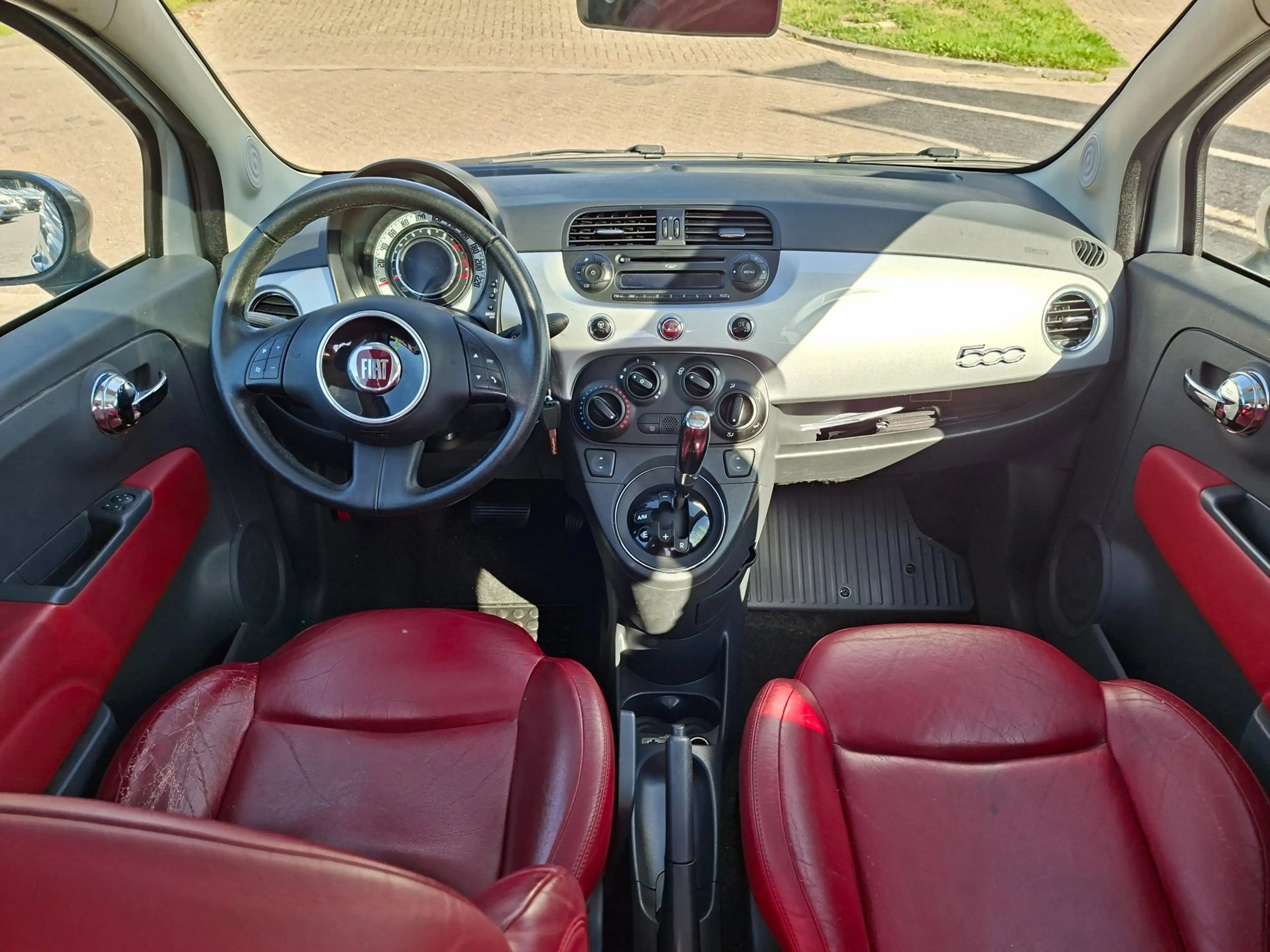 Fiat 500 1.2 Lounge / AUTOMAAT / APK september 2027 — photo 6