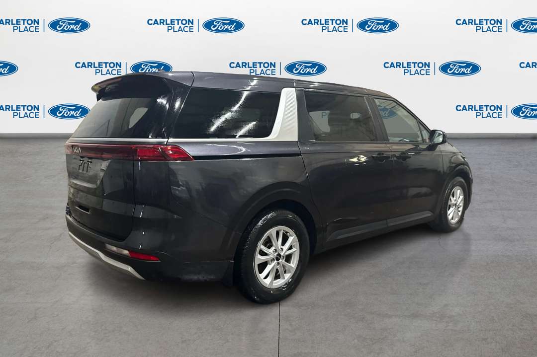 2023 Kia Carnival