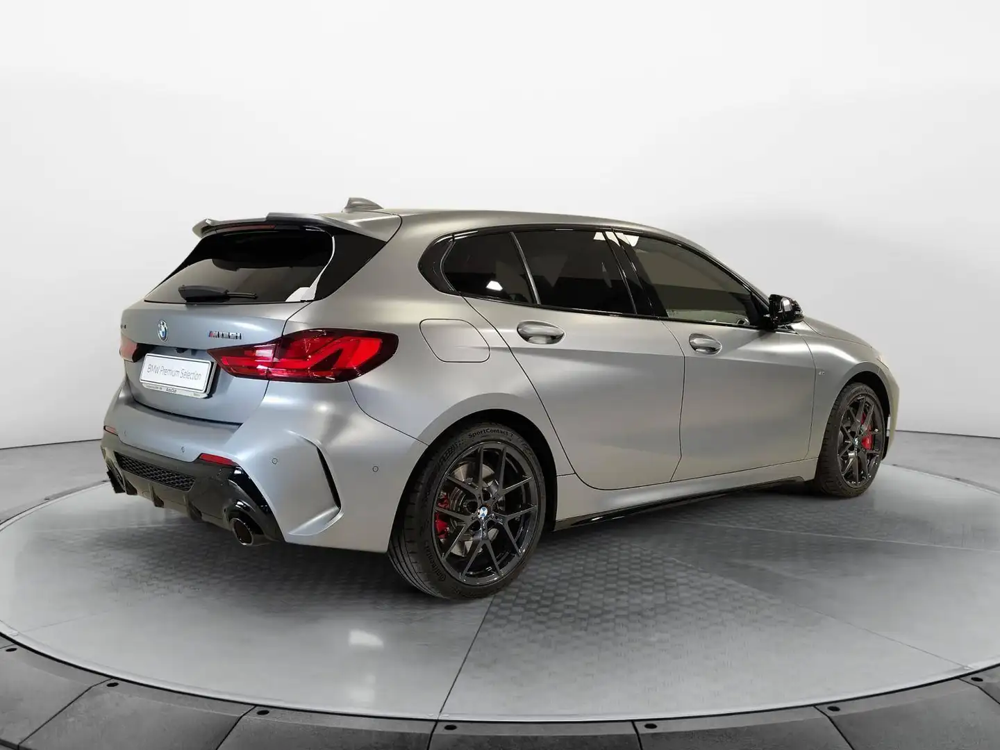 BMW 135 M135i xDrive Grigio - 2