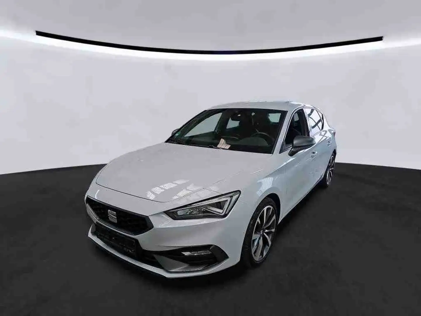 SEAT Leon 1.5 eTSI DSG FR *AHK *BEATS *LED *ACC *NAVI *SHZ Weiß - 2