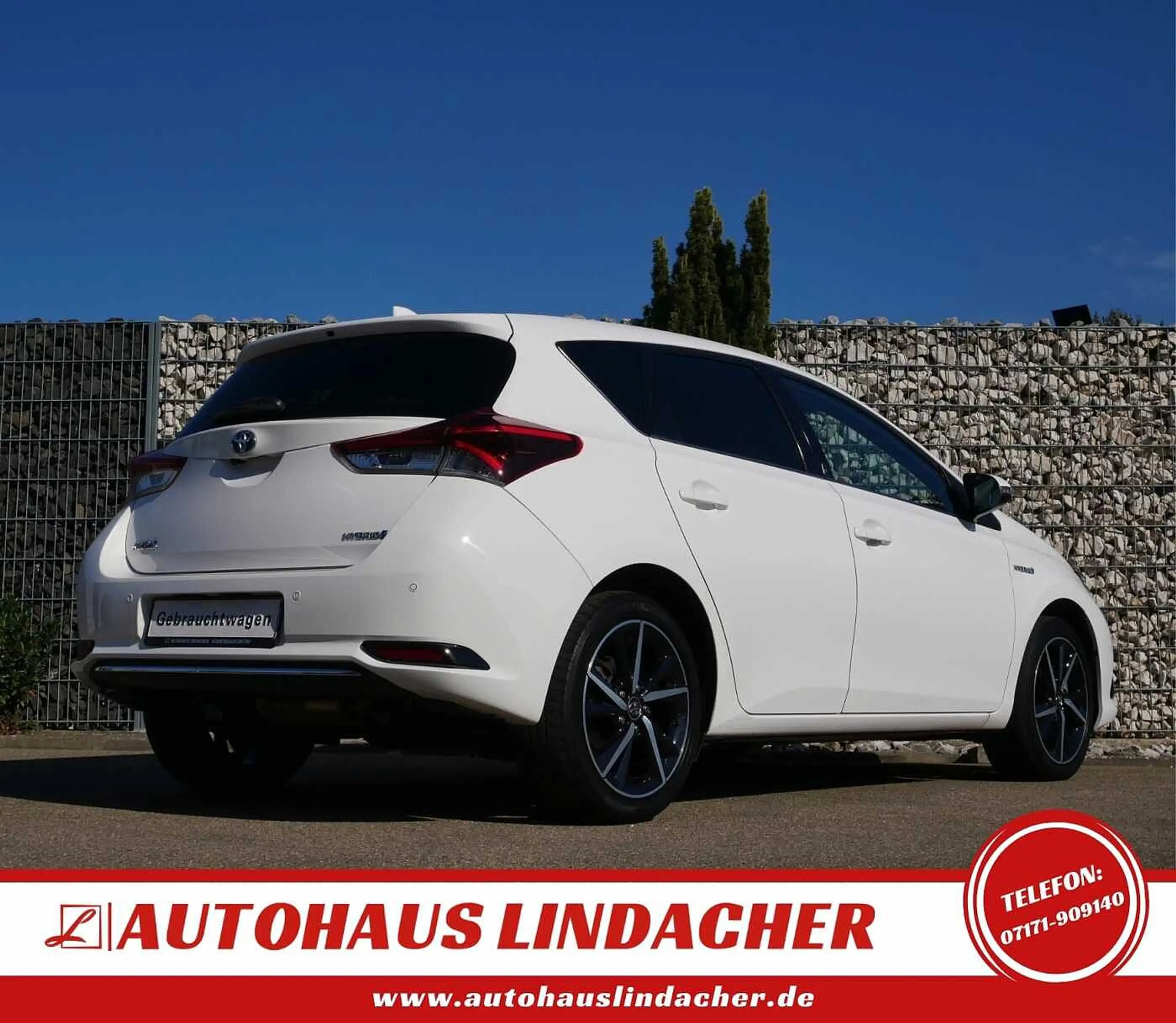 Toyota Auris Hybrid 1.8 VVT-i Team Deutschland I Navi — photo 7