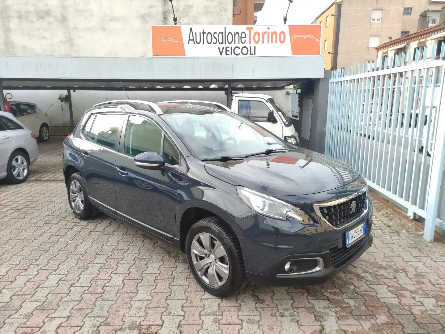Peugeot 2008 1.2 puretech Active 82cv Grigio - 1