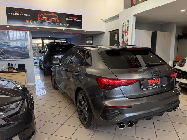 Audi S3 view 12