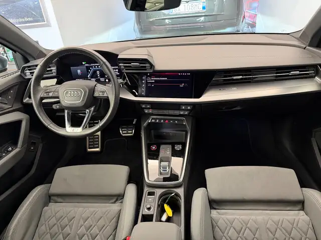 Audi S3 view 9