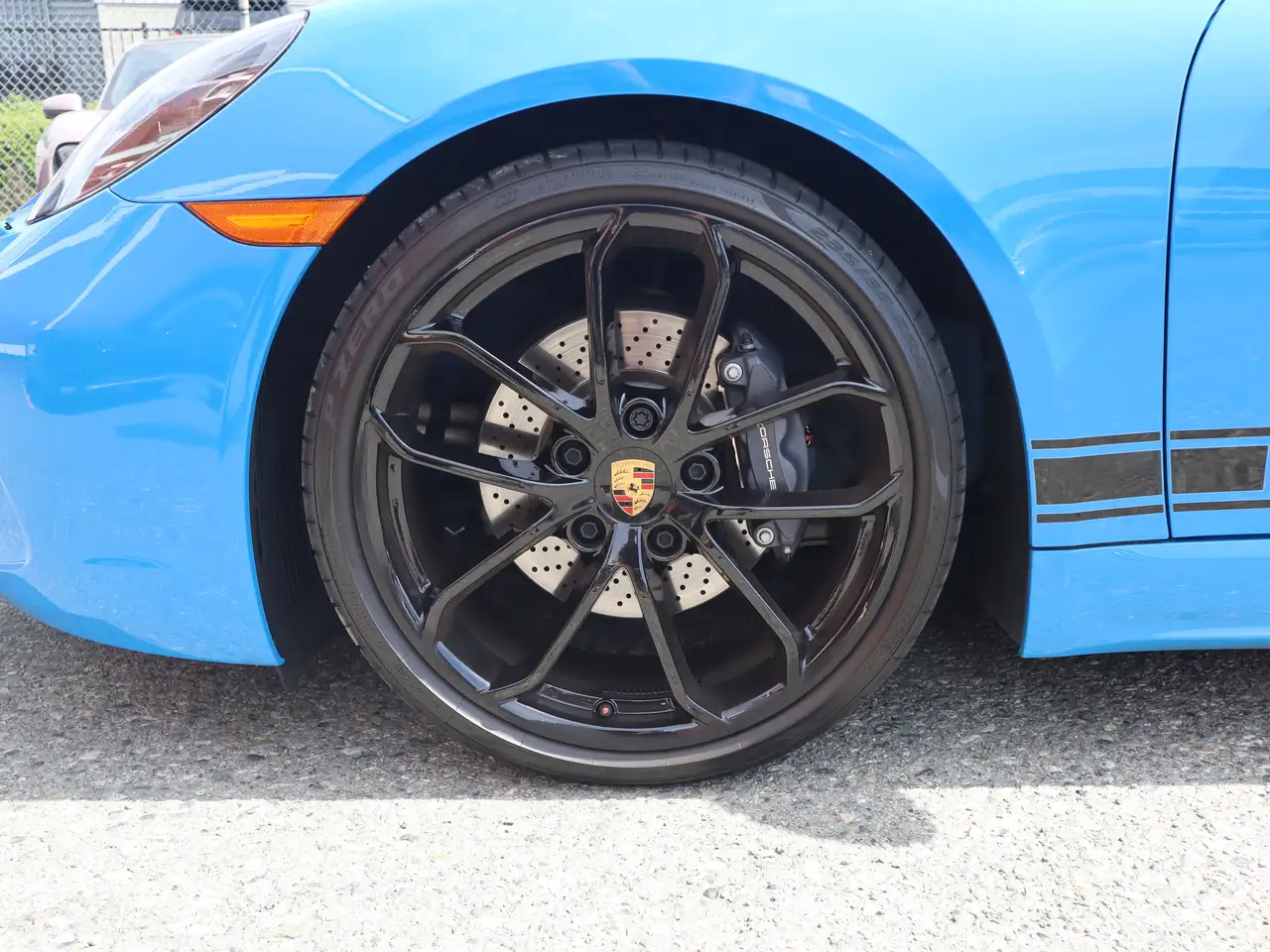 Porsche 718 Cayman снимка Porsche 718 Cayman