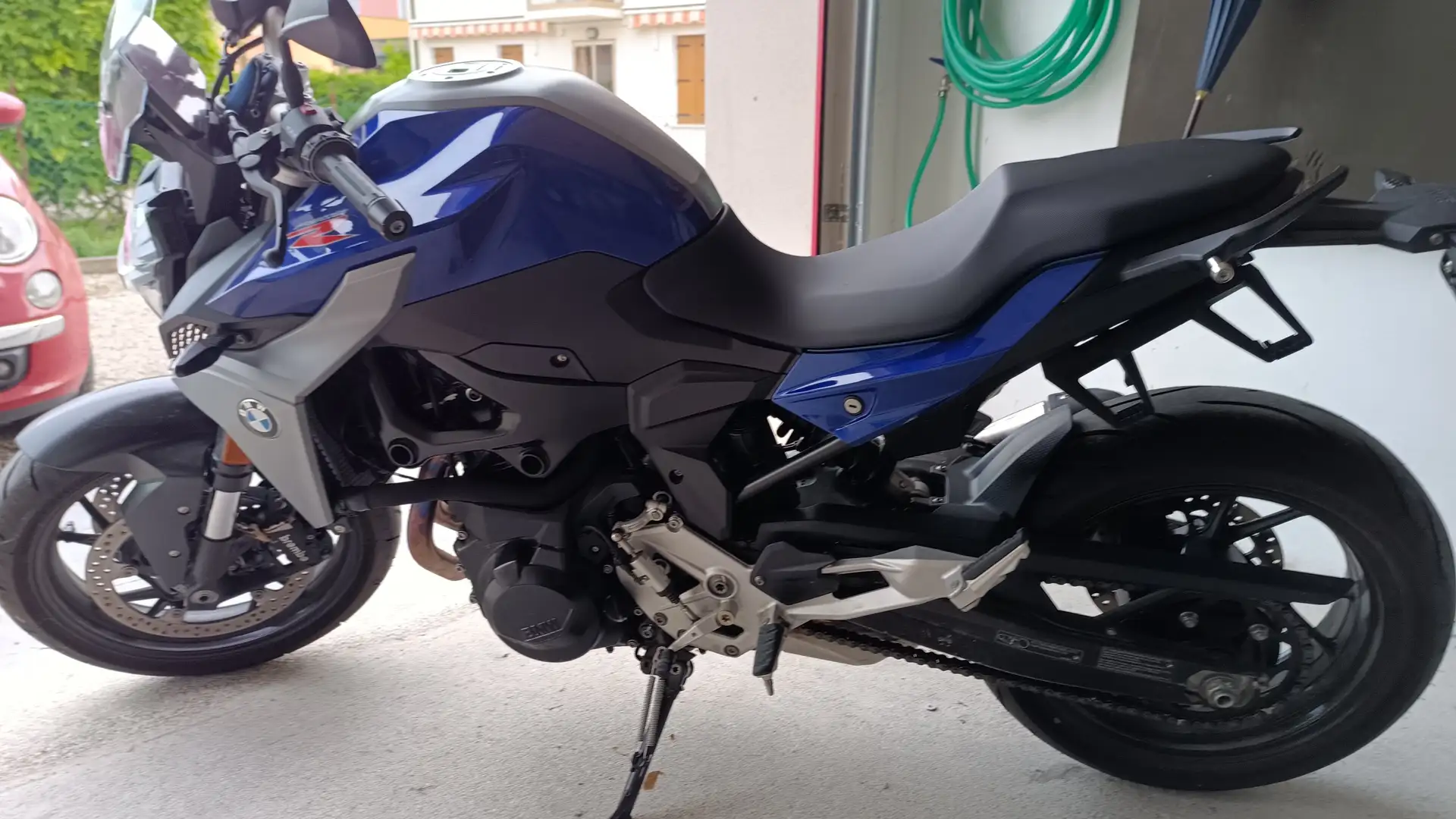 BMW F 900 R Albastru - 2