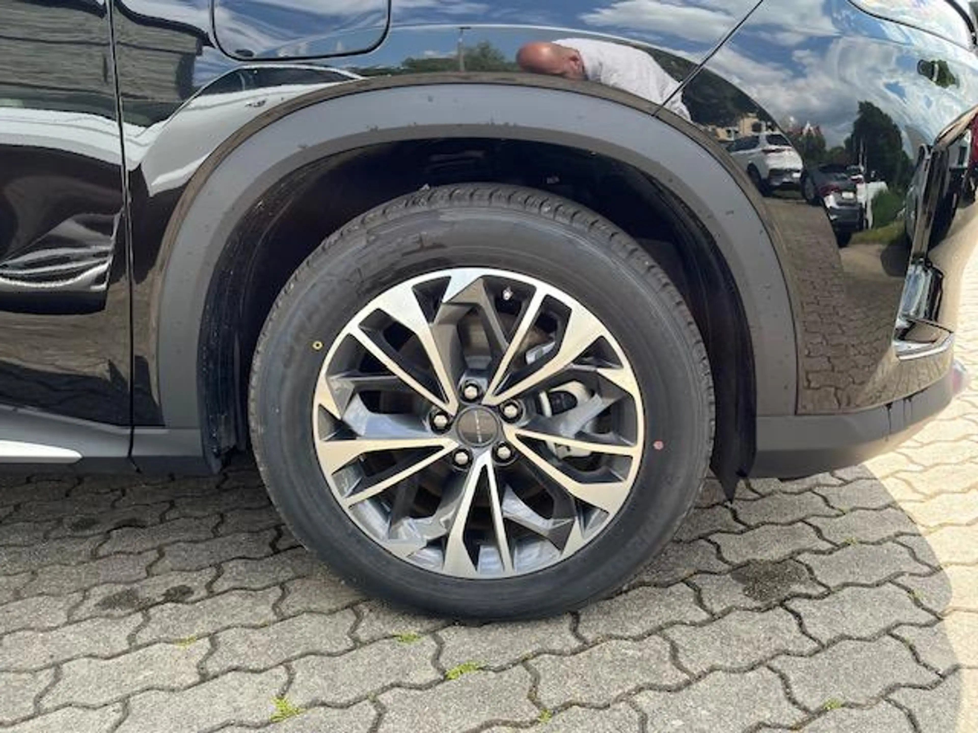 Maxus EUNIQ 6 LIMITED+ASSISTENTEN+LEDER+PANORAMA+360°+ — photo 4