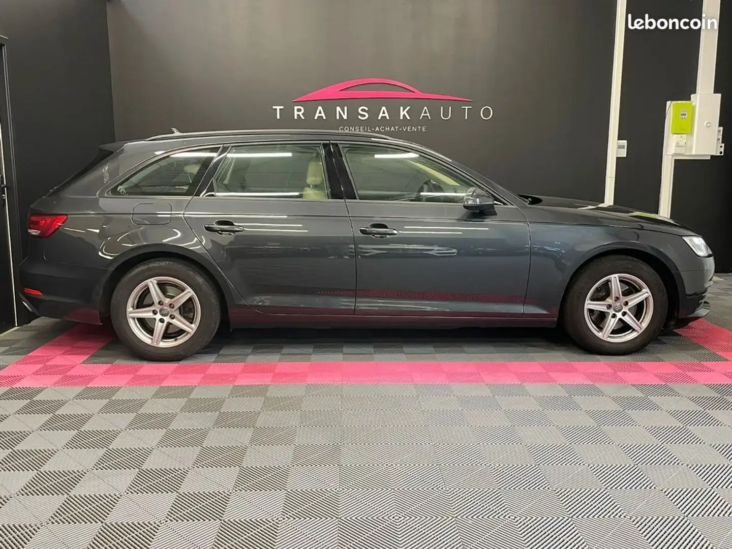Audi A4 35 TDI 150 S tronic 7 Design Luxe Blanc - 2