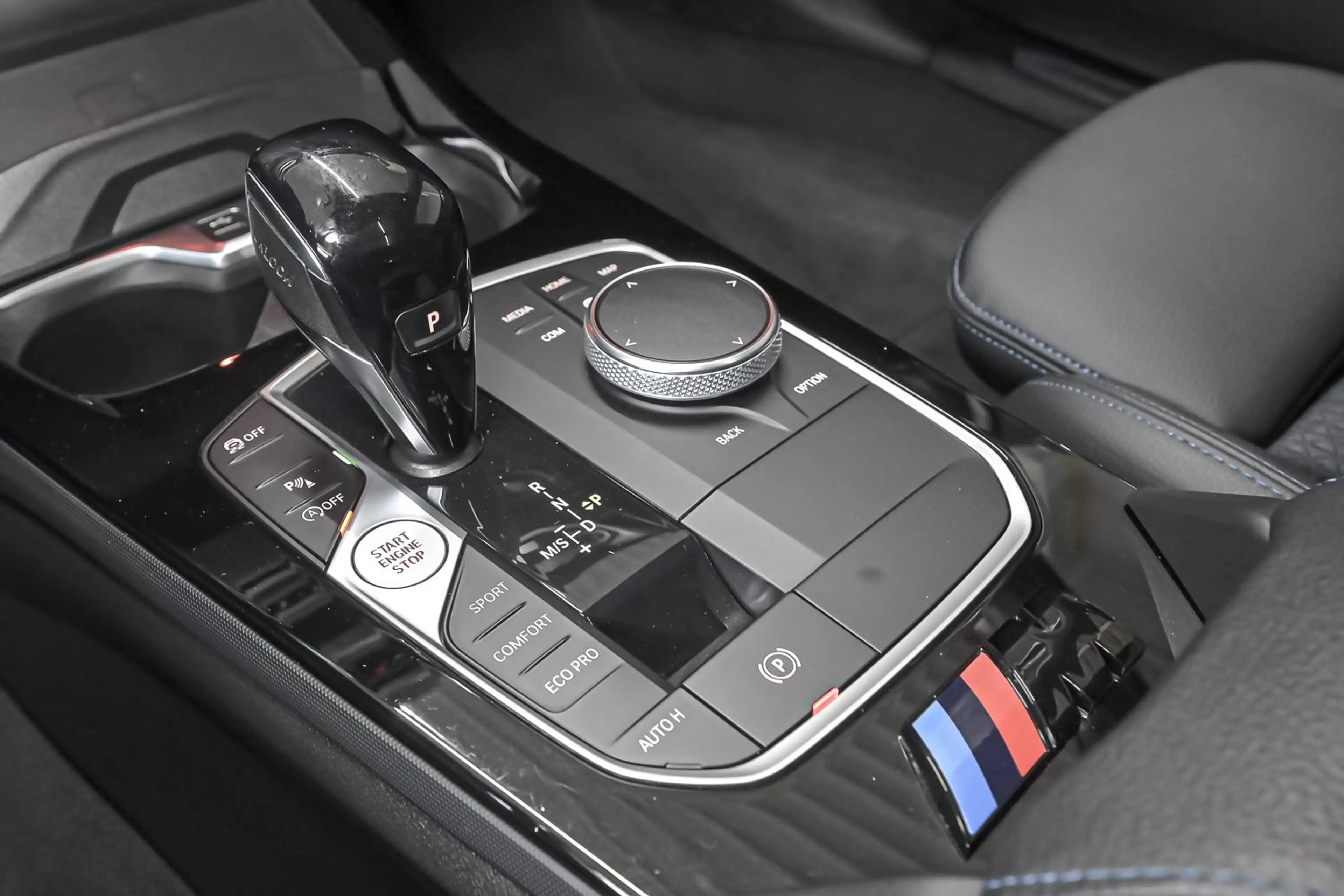 BMW 120 i PANO/HARMAN KARDON - 2ans/jaar garantie-FULL OPT — photo 11