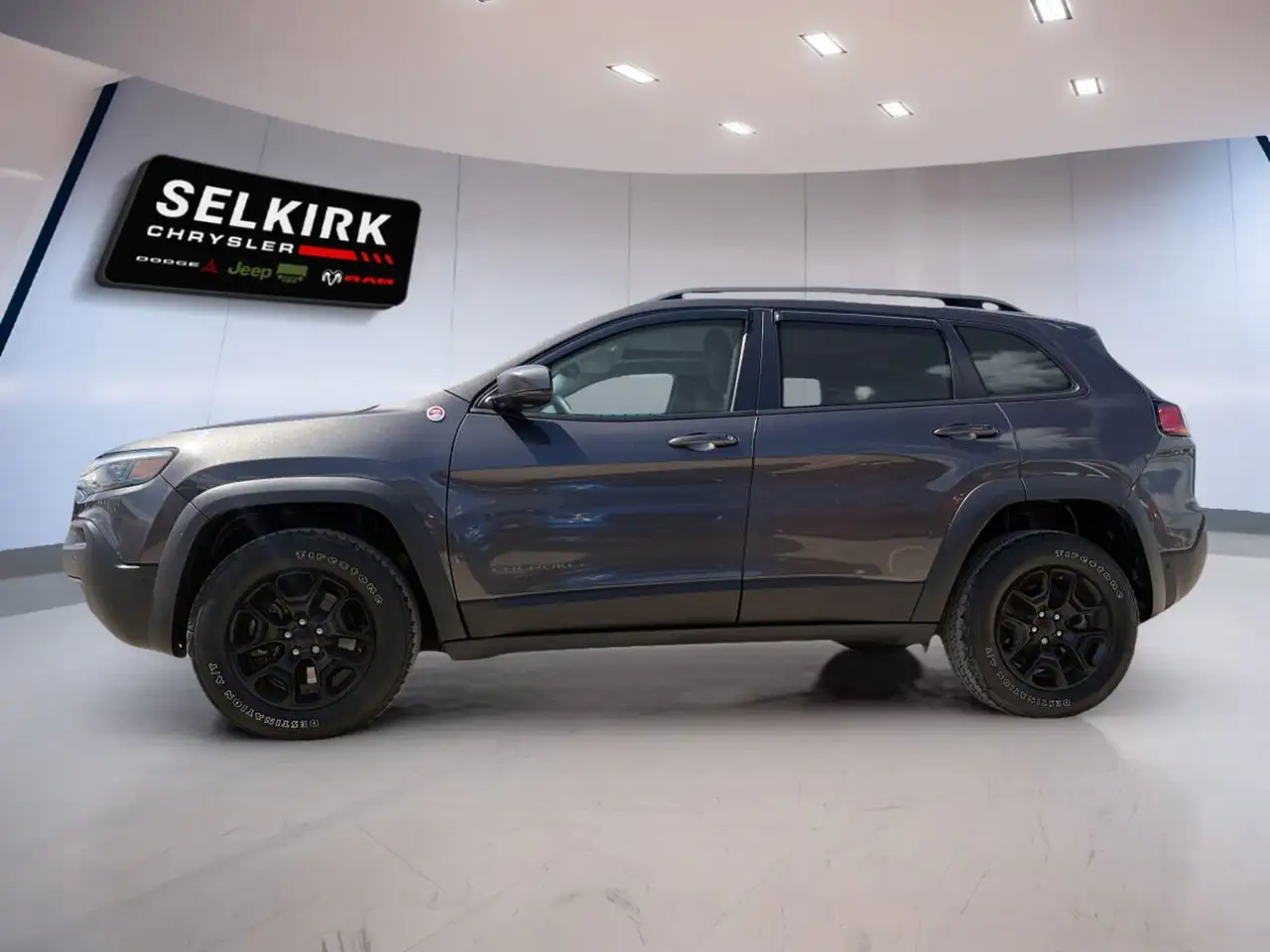 Jeep Cherokee снимка Jeep Cherokee