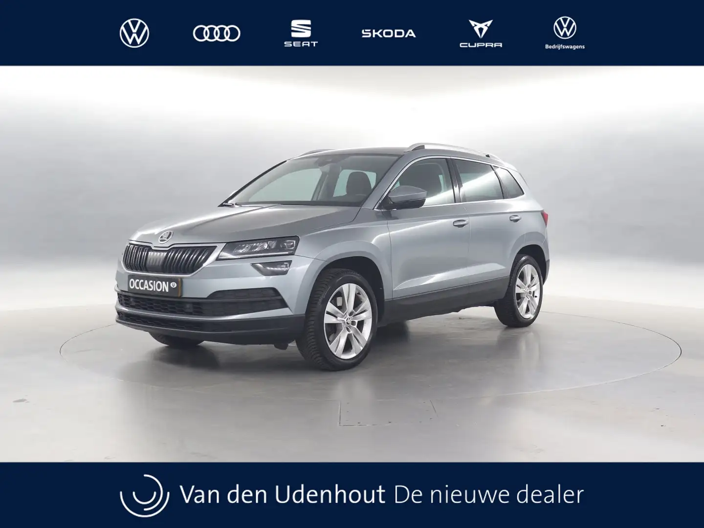 Skoda Karoq 1.5 TSI 150pk ACT Style Business DSG / Navigatie / Grijs - 1