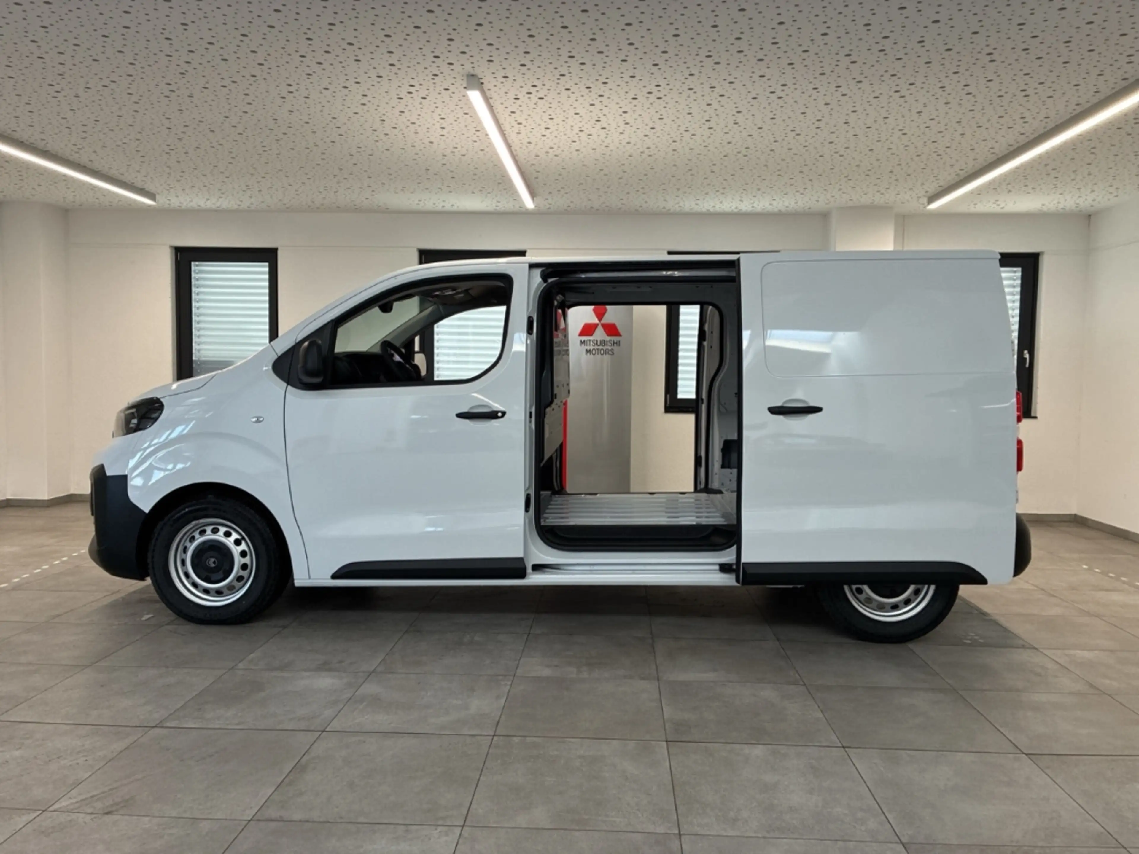 Citroen Jumpy Kasten 2.2 D150 M (L2) AT8 LED 2xSchiebetür — photo 8