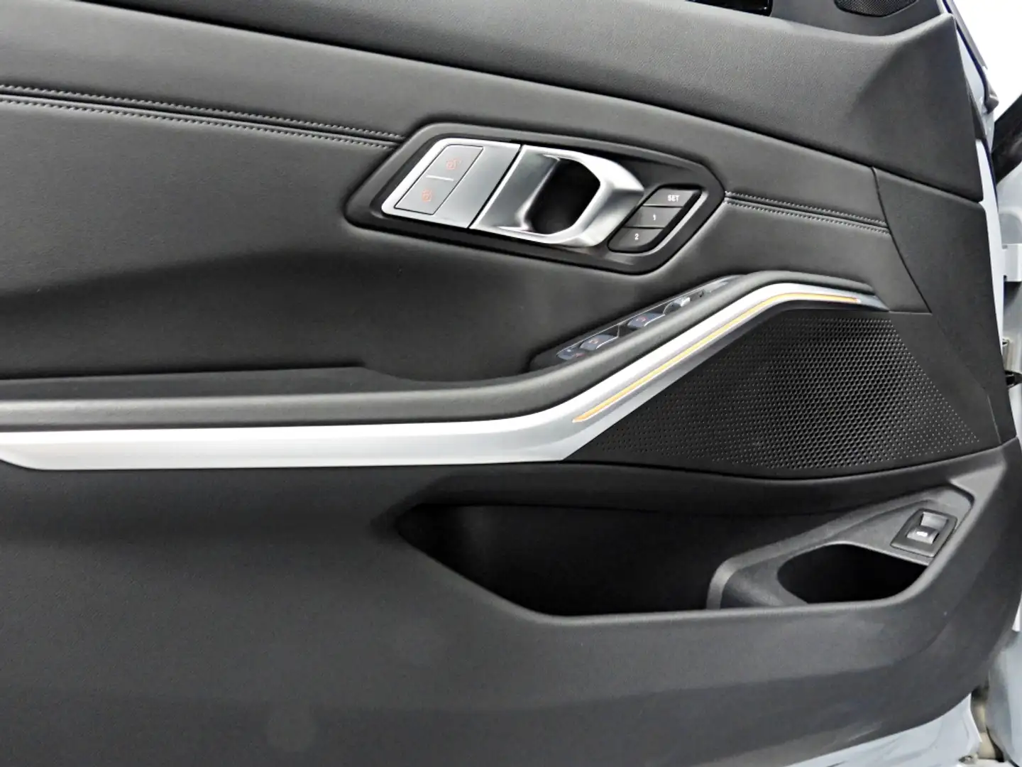 BMW M3 Competition Touring MxDrive Gris - 2