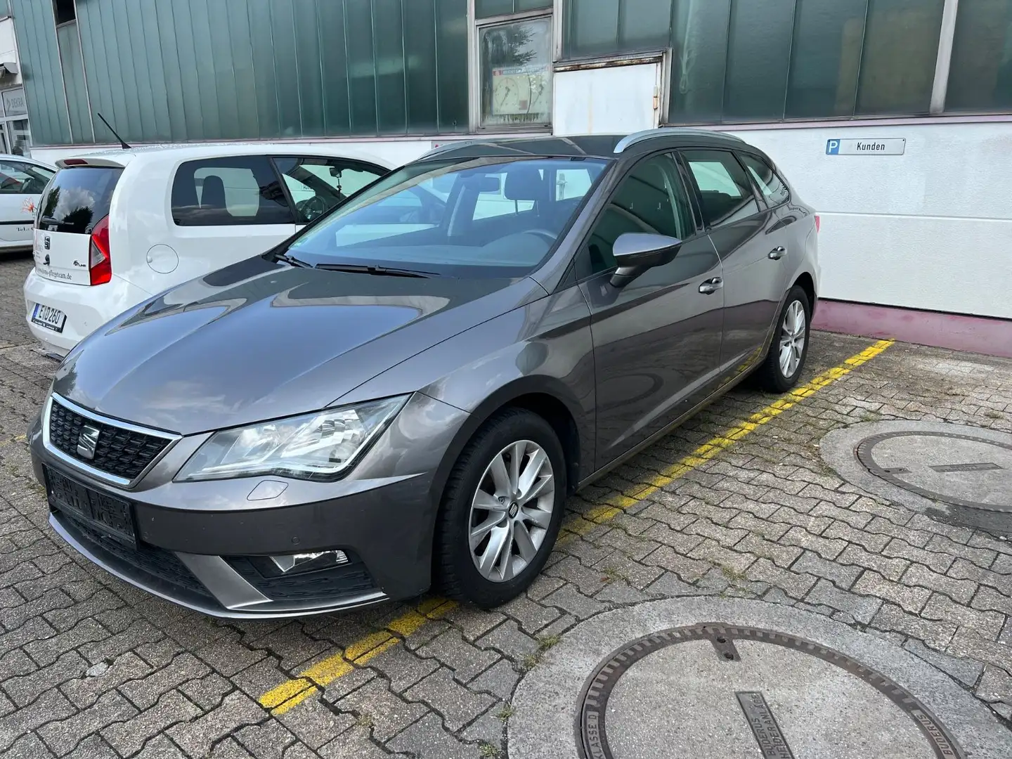 SEAT Leon ST Style Gris - 1