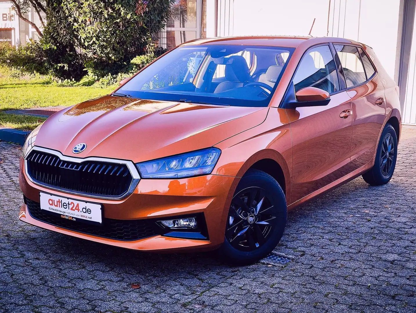 Skoda Fabia Fabia 130Jahre Tempomat Sitzheizung Kamera LED ALU Oranje - 1