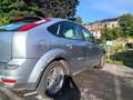 Ford Focus Focus 1.6i 16v Ghia Zilver - thumbnail 1