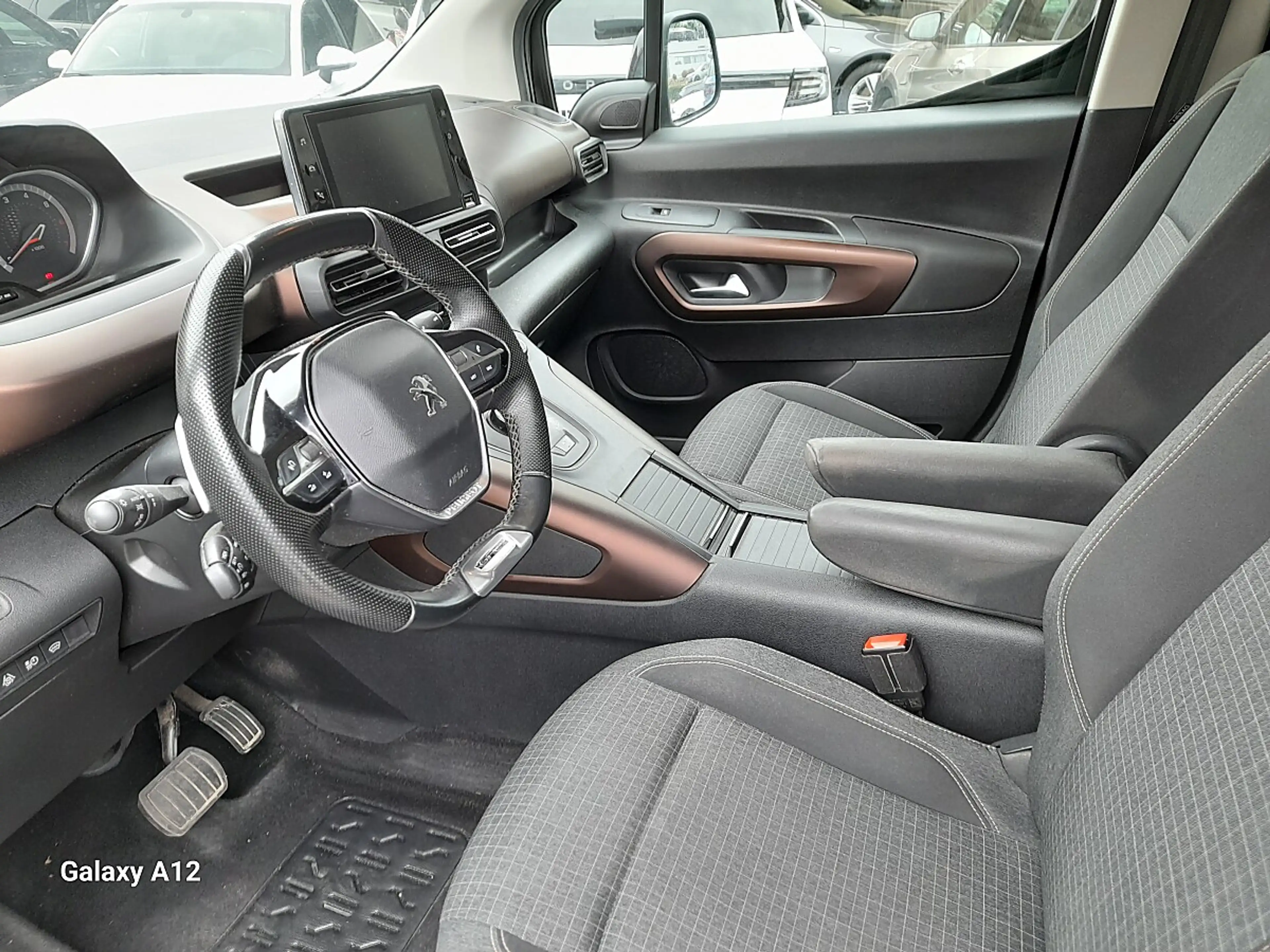 Peugeot Rifter 1.5 BlueHDi 130 FAP GT Line Lang S&S 7-sitz — photo 3