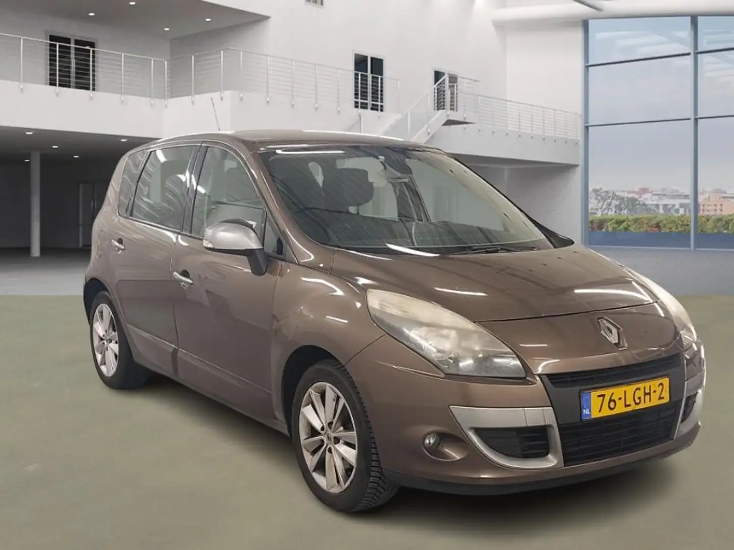 Renault Scenic 1.4 TCE Celsium Bruin - 2
