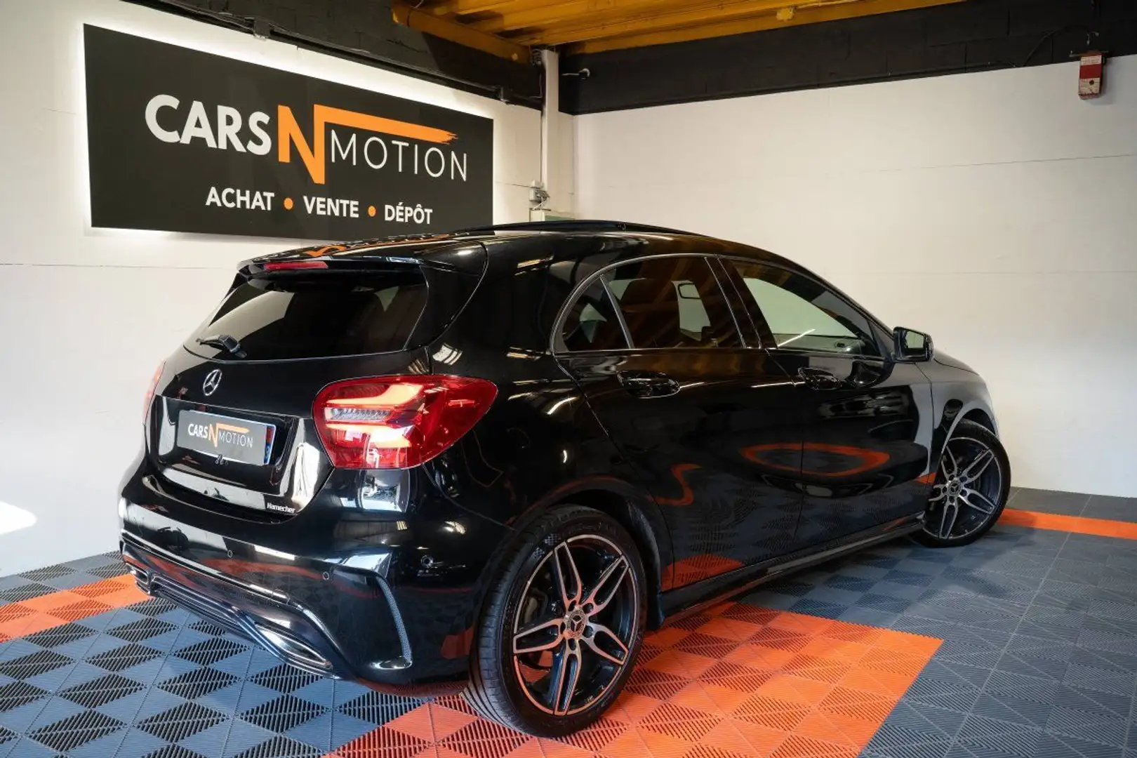 Mercedes-Benz A 200 200d Fascination 7G-DCT - Toit ouvrant / Historique complet constructeur 1ere main Zwart - 2