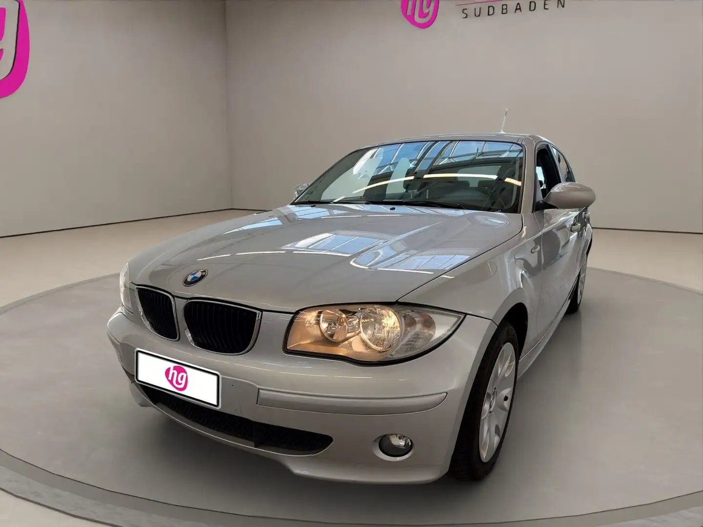 BMW 120 i AUTOMATIK KLIMA 5-TÜRIG TÜV NEU Silber - 1