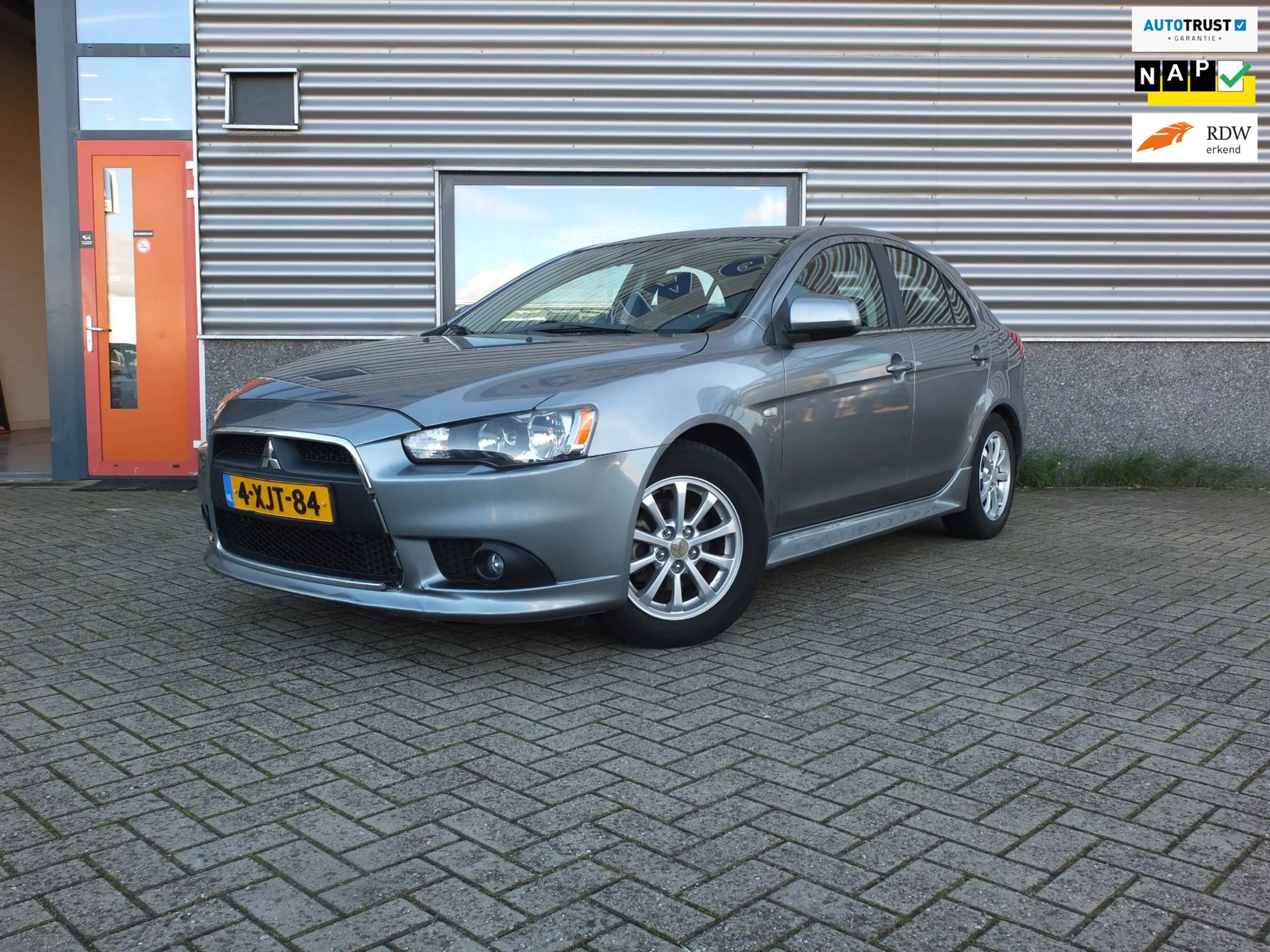 Mitsubishi Lancer Sportback 1.6 Limited Edition | 103.680 KM | PDC |