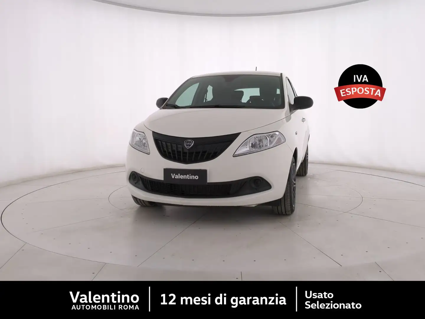 Lancia Ypsilon 1.0 FireFly 5 porte S&S Hybrid Silver Plus Bianco - 1