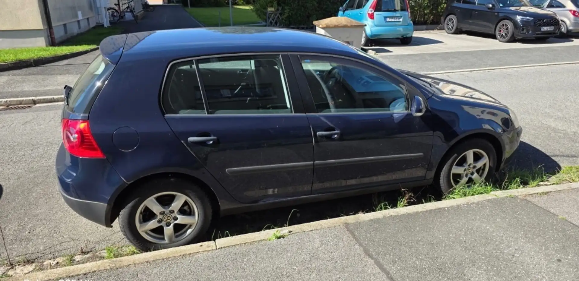 Volkswagen Golf Golf V 5-Türer 1.4 Comfortline Blau - 2
