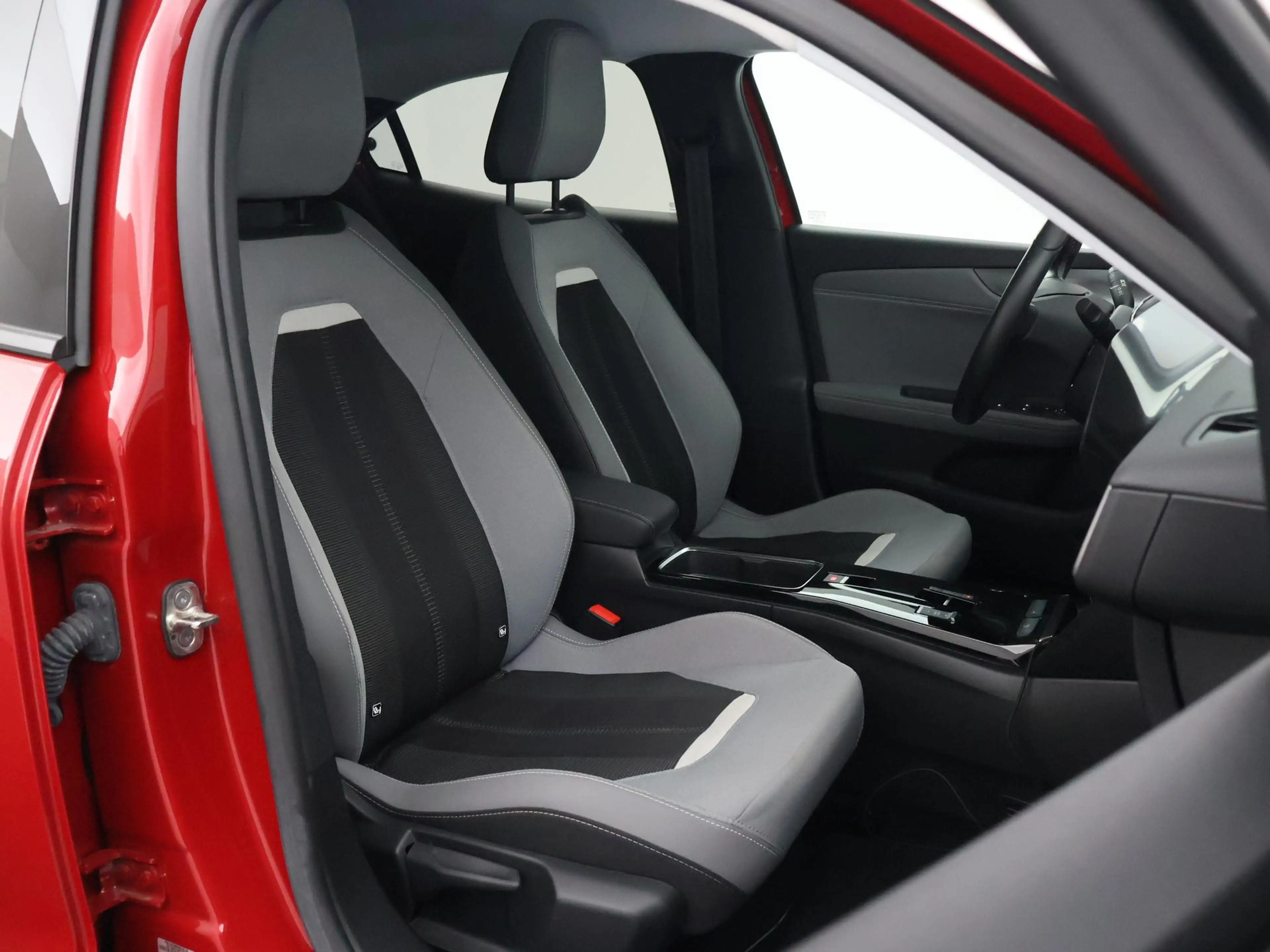 Opel Mokka-E Electric LEVEL 3 50 kWh 100 % SOH! + CARPLAY | DAB — photo 8