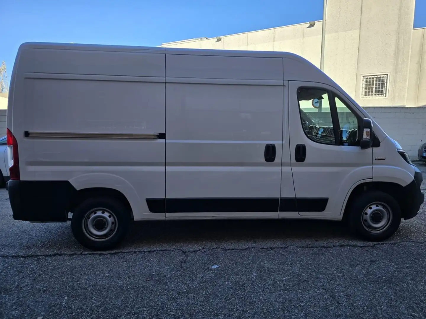 Fiat Ducato 33 L2H2 2.3 Multijet 103kW (140CV) Blanco - 2