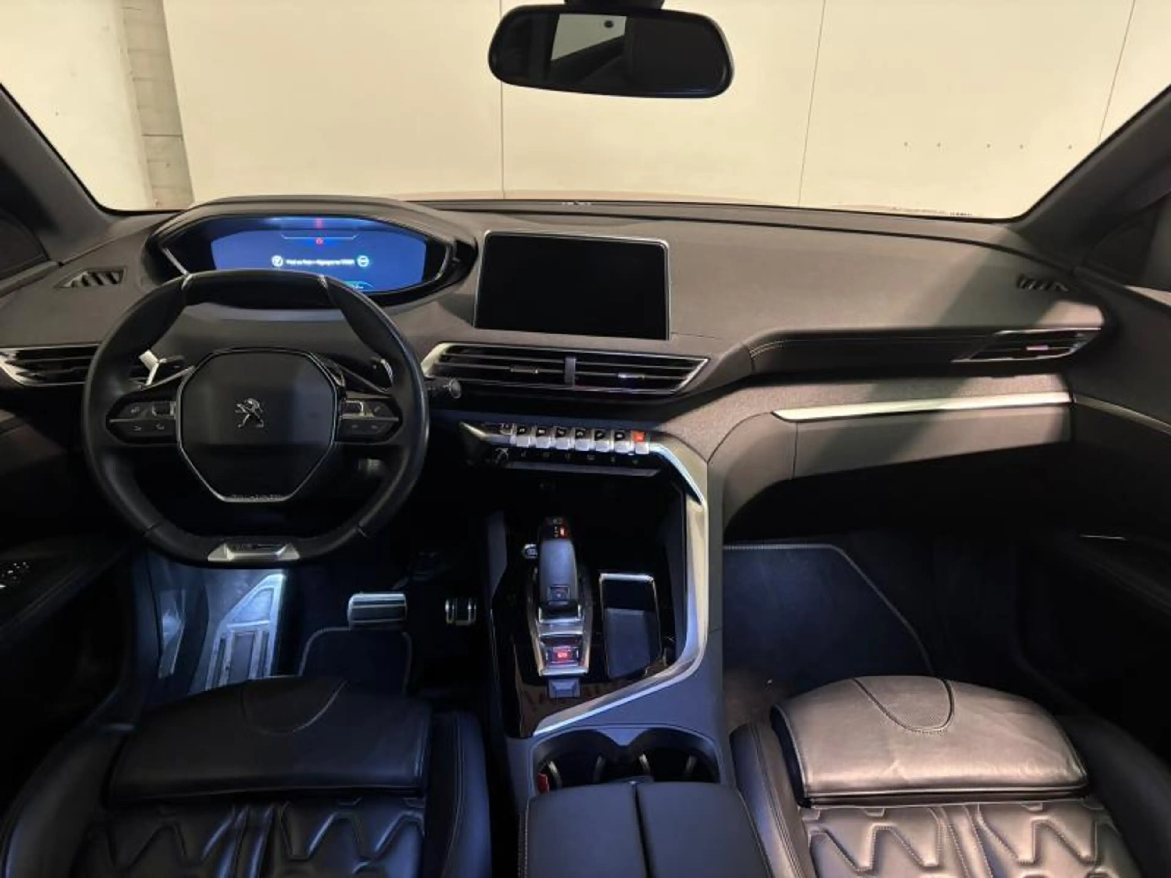 Peugeot 3008 GT Line — photo 12